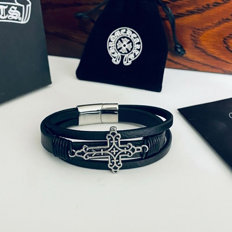 Ch**me He**ts bracelets